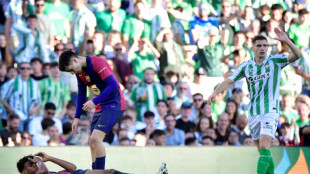 Betis snatch late leveller to deny Liga leaders Barca