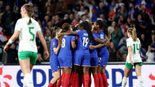 Foot/Euro-2025: les Bleues se relèvent contre l'Irlande 