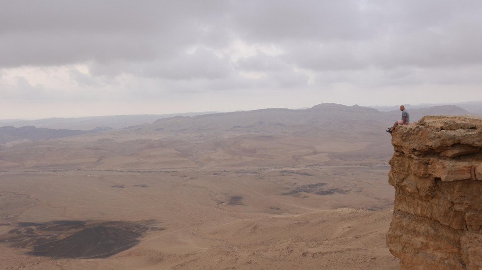 Fonti Israele, obiettivi Iran il Golan e le basi nel Negev