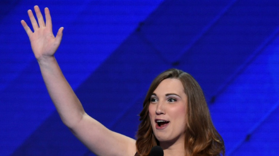 Sarah McBride se torna primeira pessoa trans eleita para o Congresso dos EUA