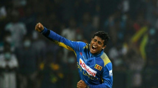 Vandersay stars as Sri Lanka crush Zimbabwe to clinch ODIs 2-1