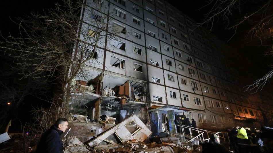 Ucraina: notte Natale sotto bombe, esplosioni in diverse città