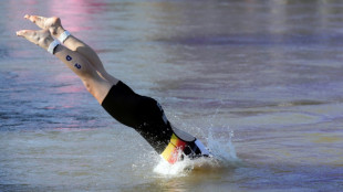 Novos treinos são cancelados no rio Sena devido à contaminação