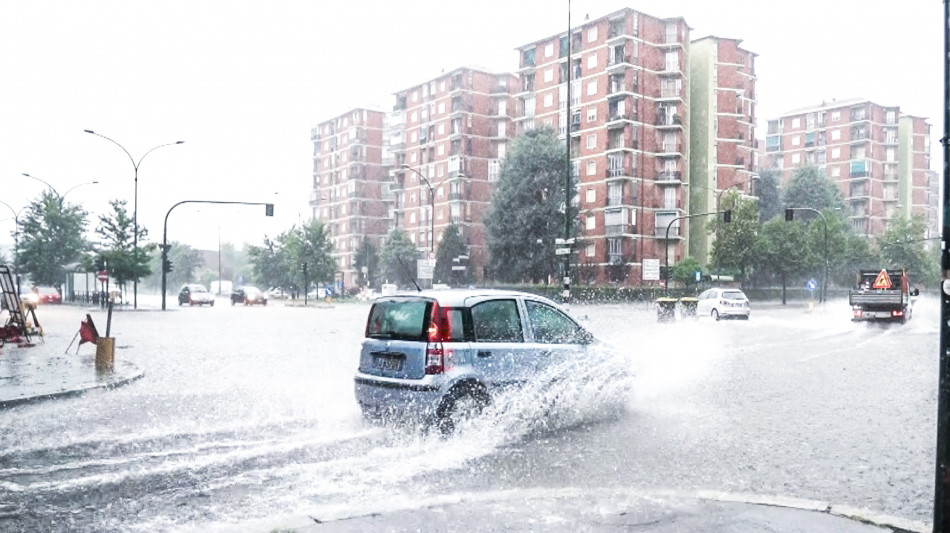 Allerta arancione per temporali in E-R, gialla su resto Italia