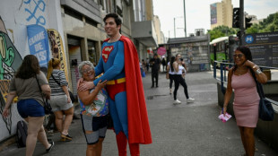 Clark Kent lookalike turns accidental superhero in Brazil