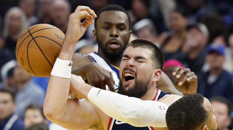  Basket: Nba; i Clippers piegano i Warriors, cadono i Rockets 