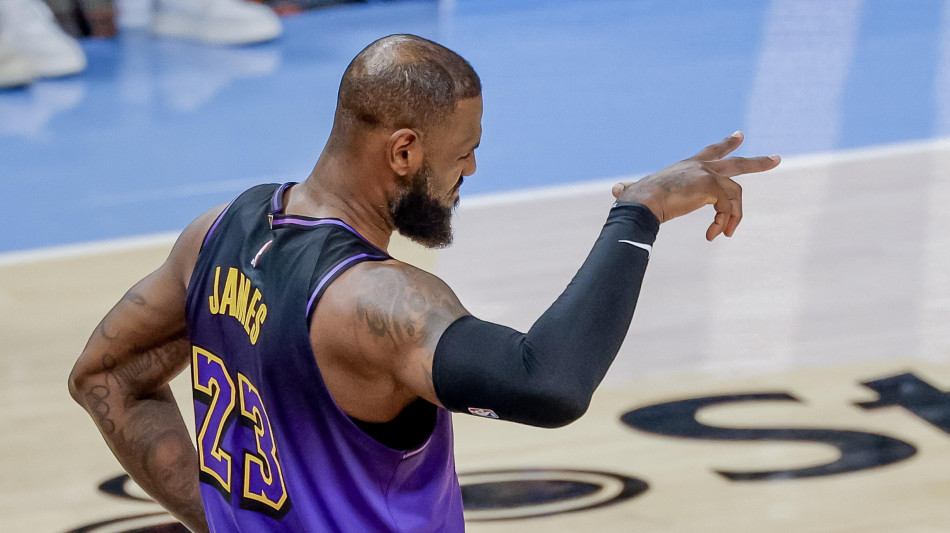 Nba: Un altro record per LeBron, quello dei minuti giocati