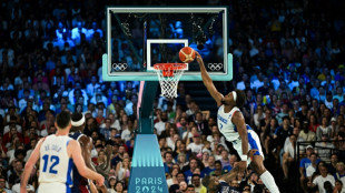 Guerschon Yabusele "persuadé" que son dunk sur LeBron James l'a fait "signer en NBA" (à l'AFP)