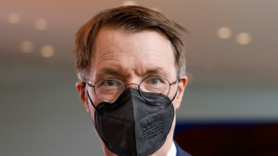 Ärztevertreter fordern FFP2-Maskenpflicht in Nahverkehr und Innenräumen