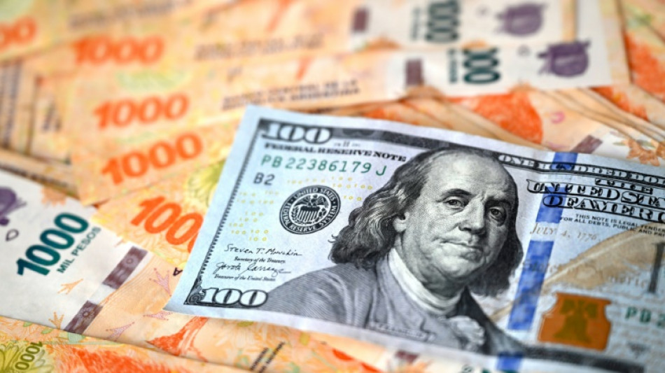 Argentinos no labirinto de um dólar 'baixo' e pouca demanda