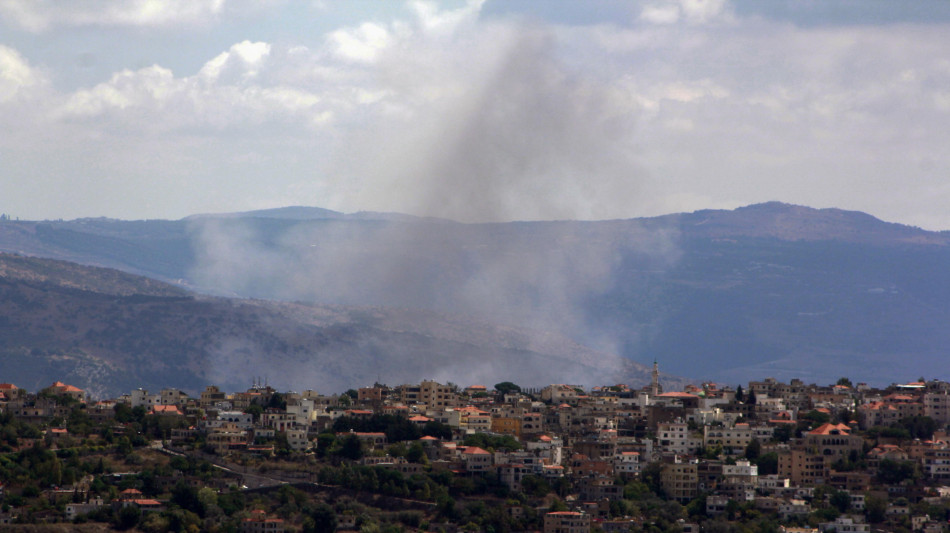  Israele, più di 100 obiettivi Hezbollah colpiti in Libano 