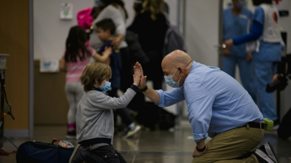 Covid: le Canada lève l'obligation vaccinale pour les voyages intérieurs et les sorties du territoire