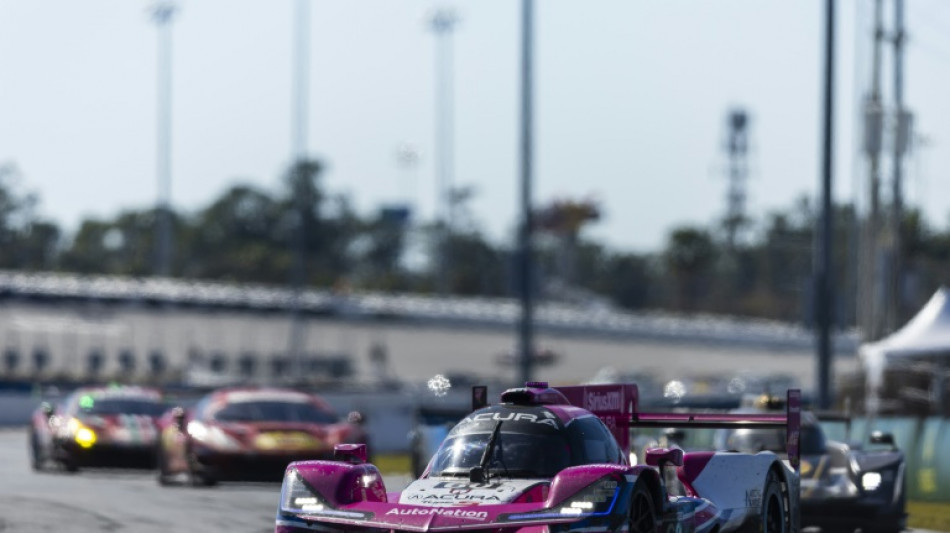 Auto: Pagenaud et Castroneves remportent les 24 Heures de Daytona