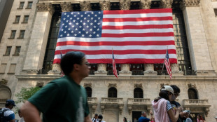 Wall Street termine en ordre dispersé, record pour le Nasdaq