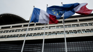 La chute du gouvernement français "réduit la probabilité d'une consolidation des finances publiques", estime Moody's