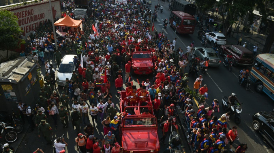 Venezuela: un ancien sabre d'Hugo Chavez honoré comme une relique