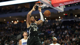 Bucks hold off Magic, Thunder roll past Mavs to advance in NBA Cup