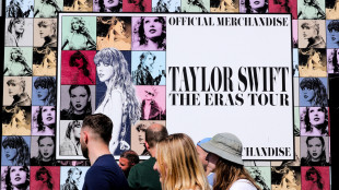 Lieve ripresa di Covid in Francia, 'un cluster da Taylor Swift?'