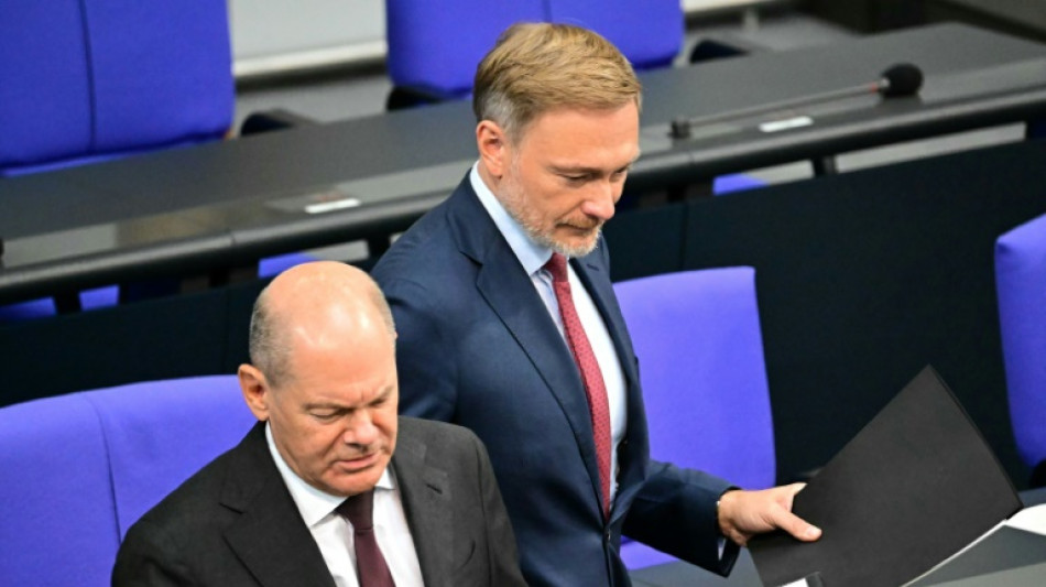  Wirtschaftstreffen mit Scholz und Lindner: Warnung vor Null-Wachstum auch 2025 