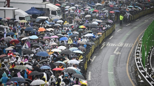 South Koreans protest in snow as Yoon arrest deadline nears