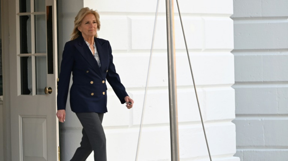 Jill Biden lässt verdächtigen Fleck am Auge entfernen