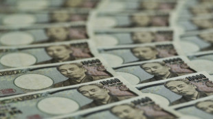 Yen rallies, euro up on rising inflation data