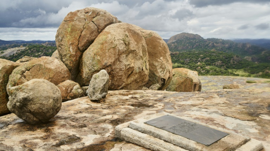 Au Zimbabwe, la tombe polémique du colon britannique Cecil Rhodes