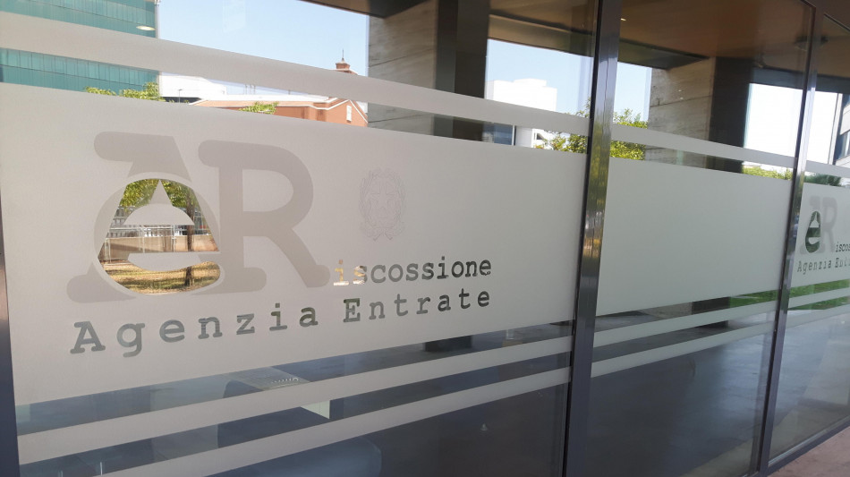 Malfunzionamento per F24, Agenzia Entrate proroga termini