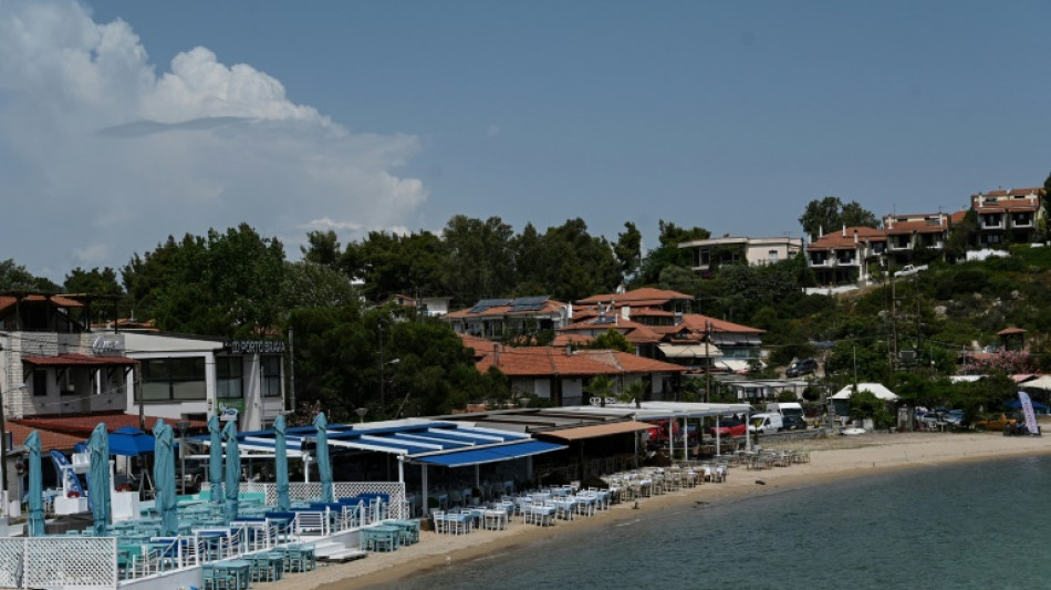 En Grèce, des drones et une appli pour lutter contre la privatisation illégale des plages