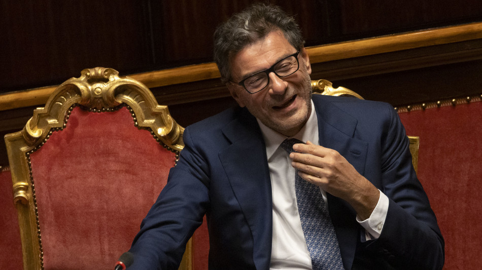  Giorgetti, dal clima rischi per la stabilità economica 