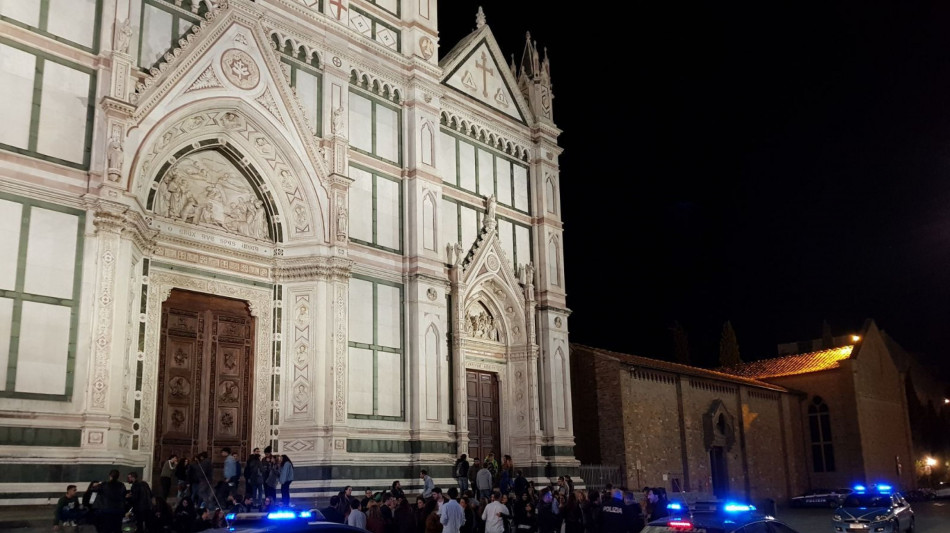 'Violentata in centro a Firenze nella notte di Halloween'