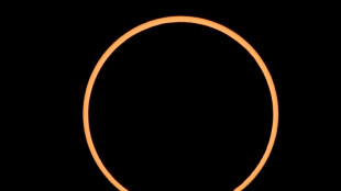 Une éclipse et un "cercle de feu" passent au-dessus des Amériques