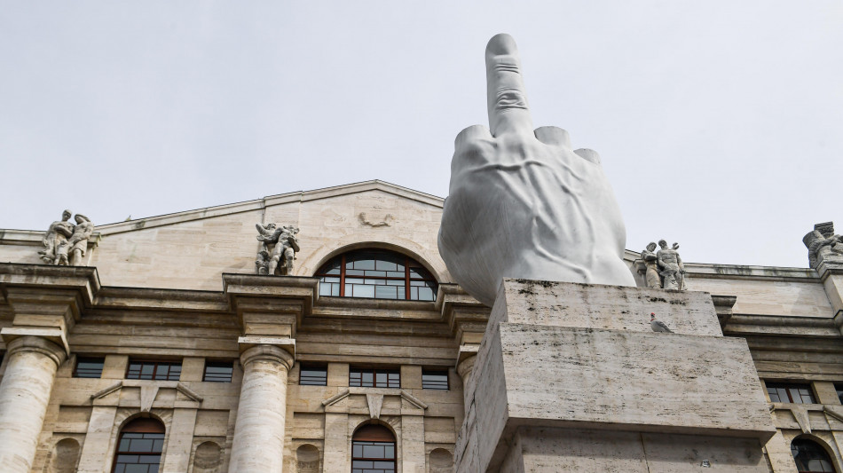  Borsa: Milano apre in calo, -0,28% 