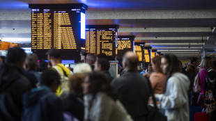 Guasto treni, sospeso contratto con azienda coinvolta