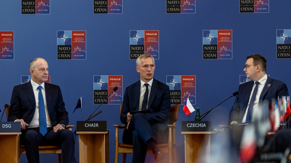 Stoltenberg, più ci prepariamo per la guerra prima finirà