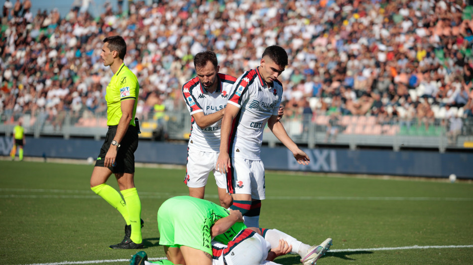 Calcio: infortunio choc alla caviglia per Malinovsky