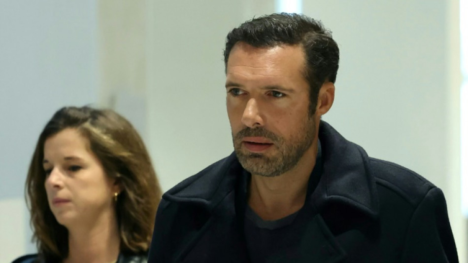 Agressions sexuelles: Nicolas Bedos condamné à six mois sous bracelet électronique