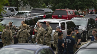 Police arrest suspect after gunman kills six at US July 4 parade