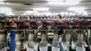 Vendas no varejo e produção industrial na China desaceleraram em agosto